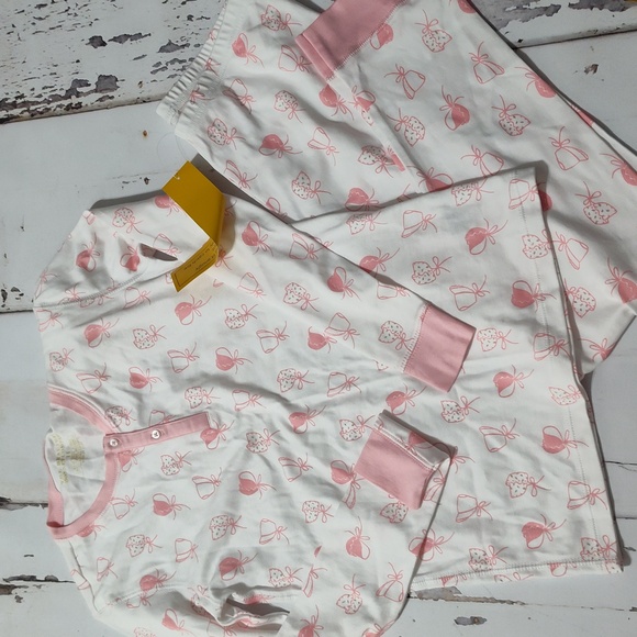 The Beaufort Bonnet Company Other - TBBC Sara Janes sweet dreams set Betsey's bonnet sz14